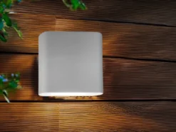 Akku Außenleuchte MAGNETIC Silber mit Bewegungsmelder, Breite 10cm