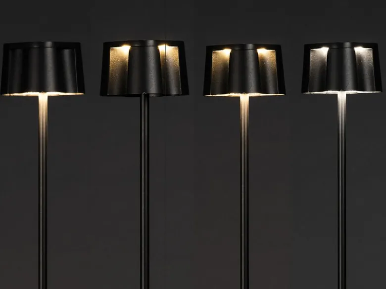 Akku Stehlampe NICE für Outdoor dimmbar, kabellos in Schwarz, klein 120cm