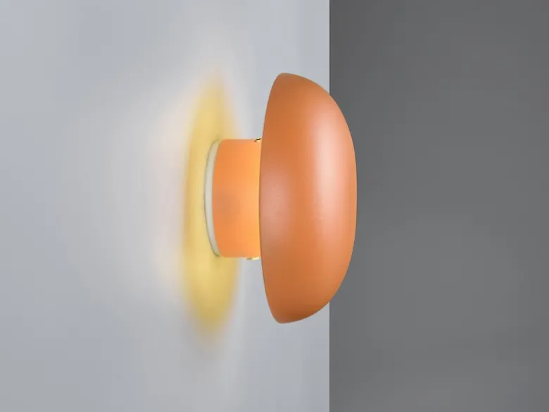 Akku Wandleuchte DAVEY aus Metall Orange per USB aufladbar, Ø 15,5cm