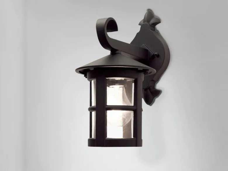 Außen Wandlaterne HEREFORD aus Alu im Landhausstil, Schwarz Höhe 29cm