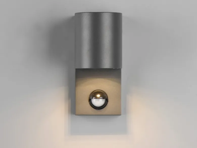 Außenwandleuchte AVA mit Bewegungsmelder aus Aluminium Anthrazit, Höhe 15cm