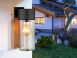 Außenwandleuchte ETSI aus Edelstahl in Holzoptik mit rauchfarbigem Glas H:22,5cm