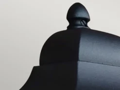 Außenwandleuchte Höhe 32,5cm Halbschale Schwarz mit reflektierender Rückwand