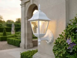 Außenwandleuchte Laterne stehend, Aluminium Weiß mit E27 LED, Höhe 34cm