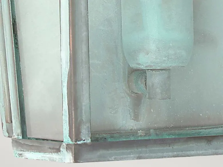 Außenwandleuchte MANSION HOUSE im Landhausstil mit Patina Höhe 37,5cm
