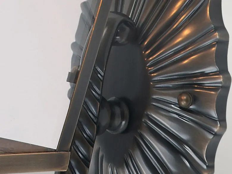 Außenwandleuchte MANSION HOUSE im Landhausstil, Altmessing Höhe 48cm
