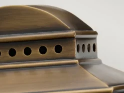 Außenwandleuchte MANSION HOUSE im Landhausstil, Altmessing Höhe 37,5cm