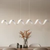 Ausgefallene LED Pendelleuchte HELIX Weiß / Silber, Breite 125cm