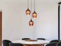 Ausgefallene LED Pendelleuchte mit drei Kupferfarbigen Glasschirmen, Ø 45cm