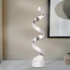 Ausgefallene LED Tischleuchte HELIX Weiß / Silber groß, Höhe 66cm