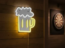 Ausgefallene Neon LED Wandlampe Bier mit USB Kabel & Netzteil, Höhe 36cm