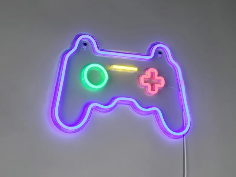 Ausgefallene Neon LED Wandleuchte GAMER mit USB Kabel & Schalter, Breite 41cm