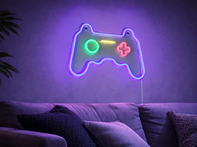 Ausgefallene Neon LED Wandleuchte GAMER mit USB Kabel & Schalter, Breite 41cm