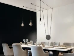 Ausgefallene Pendelleuchte 3-flammig in Schwarz - Wandmontage, Kabel jeweils 5m