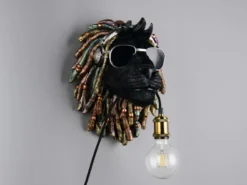 Ausgefallene Wandleuchte LEO Löwenkopf mit Stecker und Schalter, Höhe 38cm