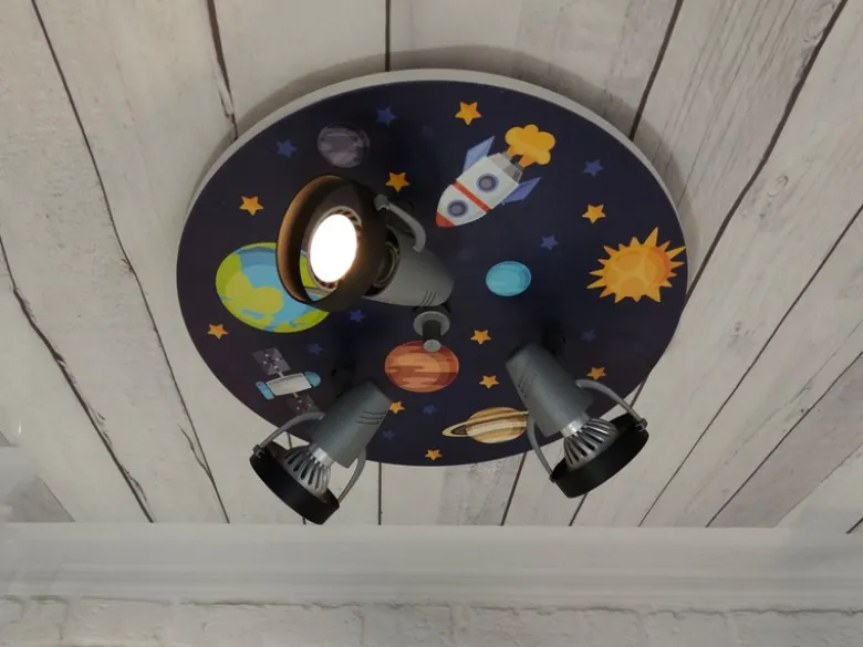 Coole Deckenlampe mit Weltall Motiv für Kinderzimmer 3 flammig schwenkbar Ø 35cm