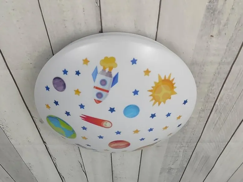 Coole LED Deckenleuchte mit Weltall Motiv fürs Kinderzimmer, bunt Ø 35cm