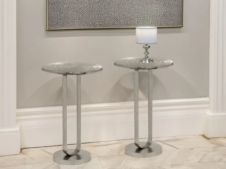 Couchtisch 2er Set rund aus Metall in Silber, Höhe 61cm