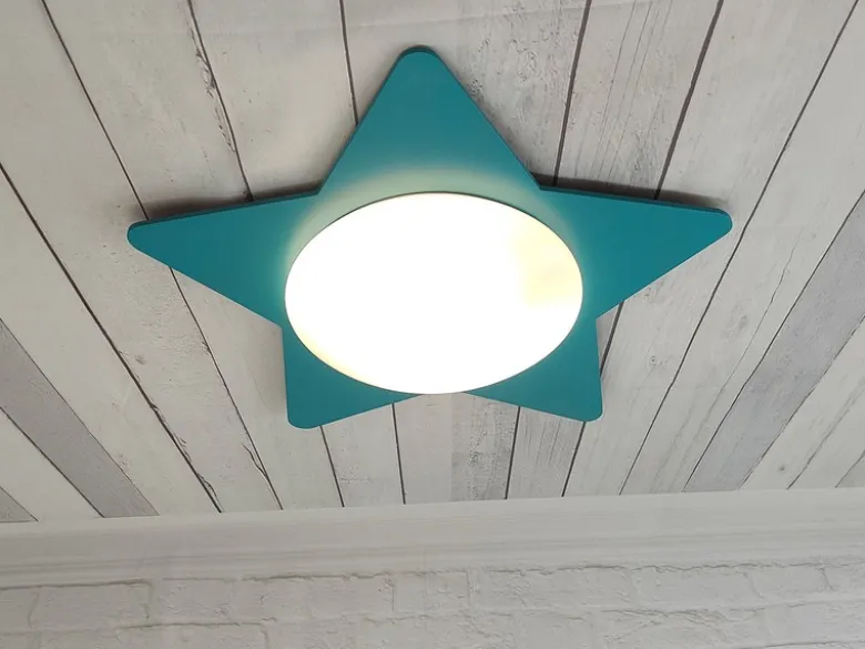 Deckenleuchte Stern fürs Kinderzimmer mit Holz in Petrol, Ø 53cm & E27 LED