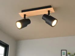 Deckenstrahler PIERRE 2-flammig aus Metall in Schwarz mit Holz, Breite 31cm