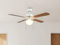Deckenventilator HAMMERFEST mit Licht & Zugschalter, Weiß Holzoptik Ø 106,5cm
