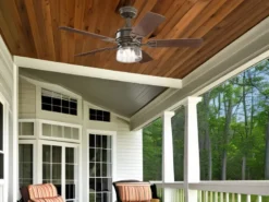 Deckenventilator LYNDON mit Licht & Fernbedienung, Feuchtraumgeeignet, Ø 132cm