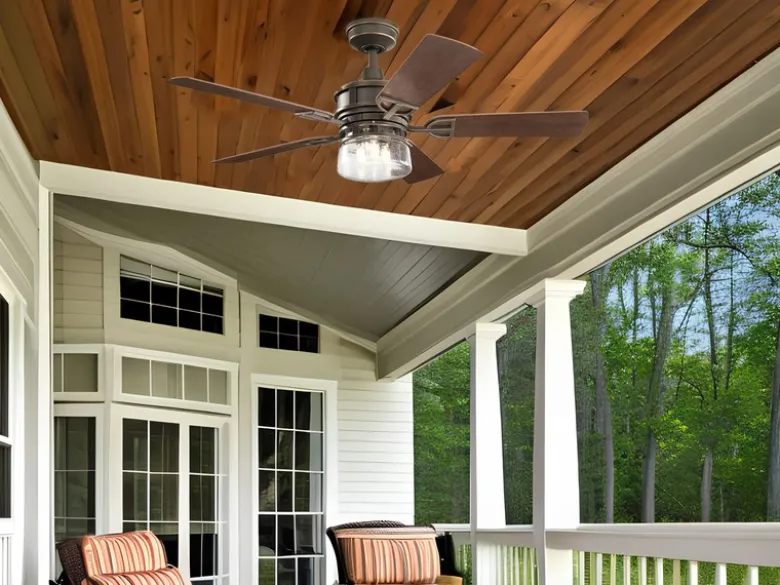 Deckenventilator LYNDON mit Licht & Fernbedienung, Feuchtraumgeeignet, Ø 132cm
