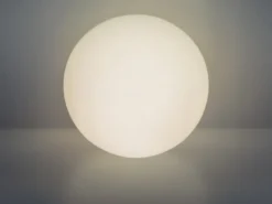 Deko LED RGBW Solar Kugelleuchte Outdoor mit Fernbedienung, Höhe 28cm