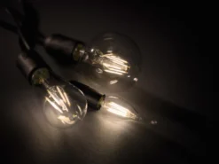 E27 Filament LED, 7 Watt, 806 Lumen, warmweiß, Ø6cm, 3 Stufen Dimmer