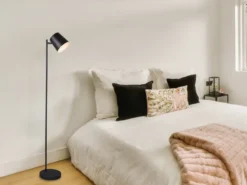 2er SET kleine Akku Stehlampen kabellos - dimmbar, Metall Schwarz, Höhe 125cm