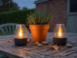 2er Set Kleine LED Deko Solar Windlichter mit Flammeneffekt, Höhe 9cm