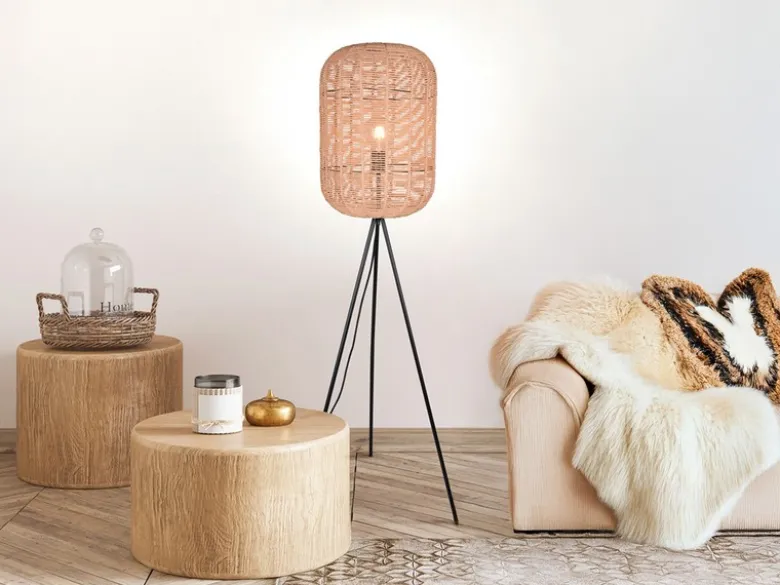 Geflochtene Tripod LED Stehlampe mit Sisal Lampenschirm