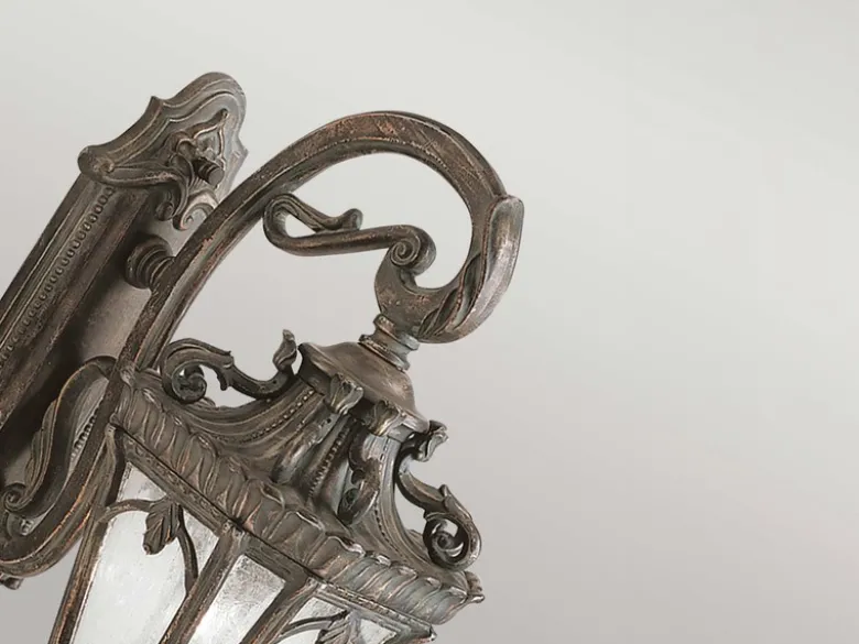 Große antike Außenwandleuchte TOURNAI hängend Bronzefarbig, Höhe 61cm