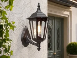 Große Außenwandleuchte Laterne stehend aus Aluminium Schwarz, Höhe 44cm