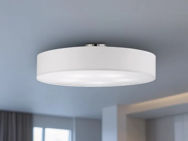 Große LED Deckenleuchte mit Stoffschirm in Weiß Ø 65cm