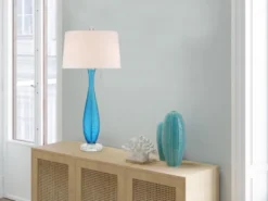 Große LED Tischleuchte mit blauem Glasfuß und Stoffschirm in Weiß, Höhe 85cm