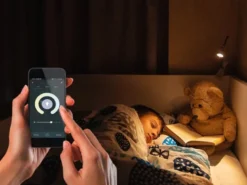 GU10 LED WIFI, 4,9 Watt 350 Lumen, 2700-6500 Kelvin, RGB, Ø5cm per App steuerbar