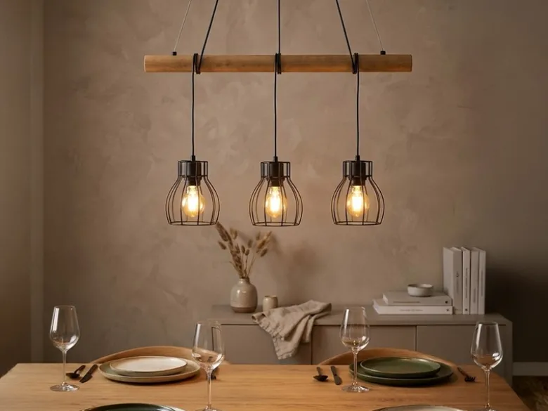 Industrial Pendelleuchte IONA 3-flammig Metall Schwarz mit Holzbalken, B: 75cm