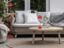 Kabellose Akku Stehlampe SUAREZ dimmbar für Innen & Außen, Rot - 123cm klein