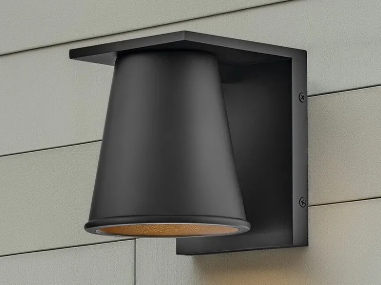 Kleine LED Außenwandleuchte HANS Schwarz, Salzluft resistent, Höhe 15,5cm