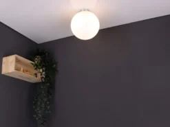 Kleine LED Deckenleuchte 1 flammig Glaskugel Opal Weiß, Ø 30cm