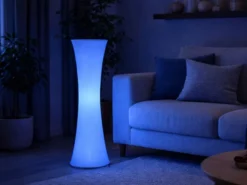 Kleine LED Stehlampe Stoff Weiß mit RGBW Leuchtmittel & Fernbedienung Höhe 123cm