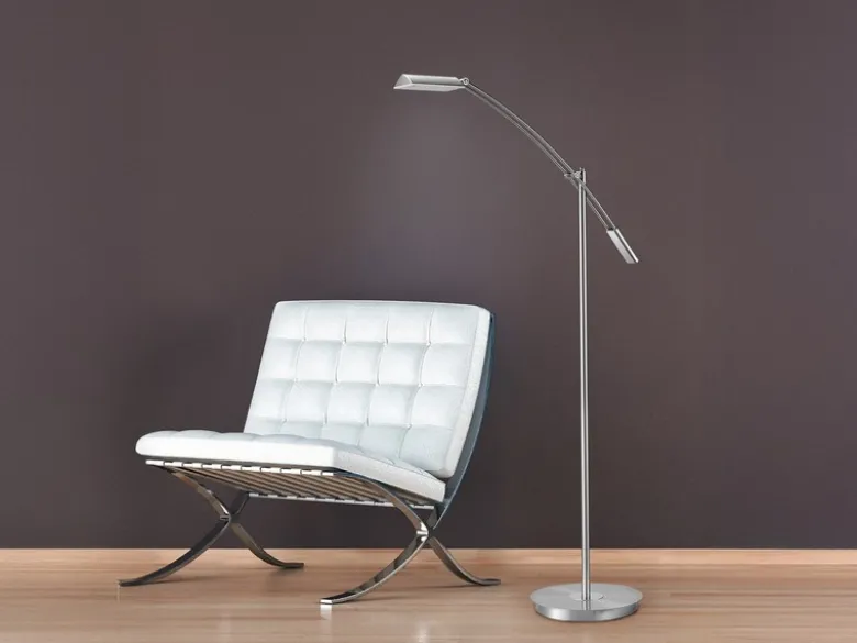 Kleine LED Stehleuchte VERONA dimmbar & schwenkbar in Silber, Höhe 126cm