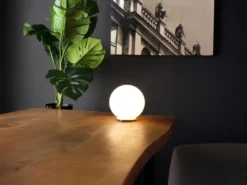 Kleine LED Tischleuchte Glaskugel Lampenschirm Opalweiß, Ø 15cm