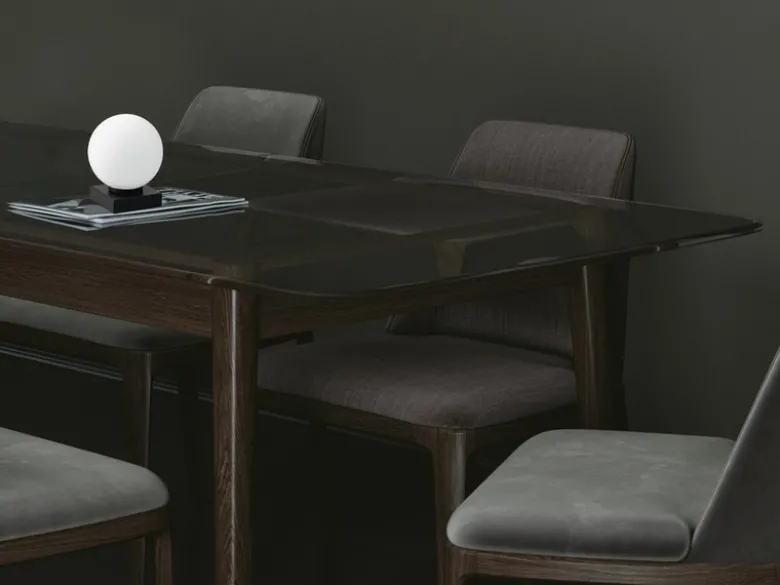 Kleine LED Tischleuchte Sockel Schwarz - Kugel Opalglas Weiß, Höhe 17,5cm