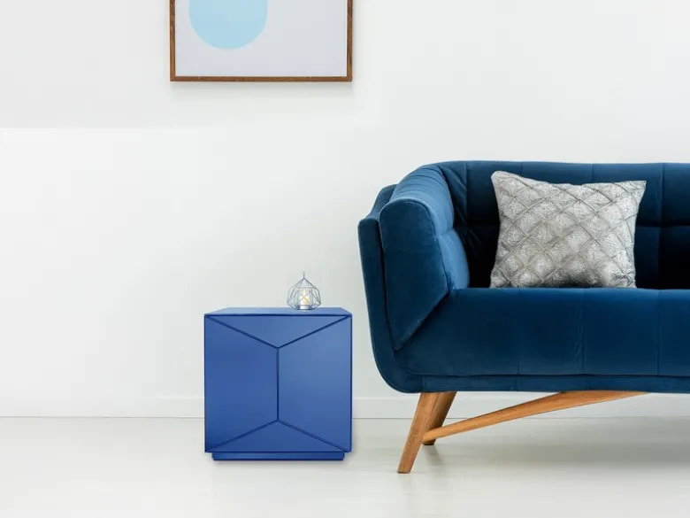 Kleiner Würfel Beistelltisch NIVA mit Spiegelglas Blau, Höhe 40cm
