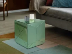 Kleiner Würfel Beistelltisch NIVA mit Spiegelglas Grün, Höhe 40cm
