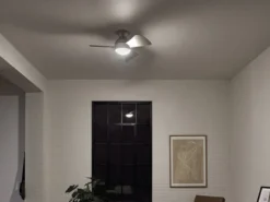 Kleiner Deckenventilator SOLA Silber, mit Licht - Feuchtraumgeeignet, Ø 86cm