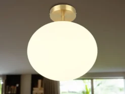 Kleine Retro Deckenleuchte FOMENTO Messing mit Glaskugel, Ø 30cm
