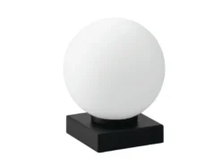 Kleine Tischleuchte PLUTO Sockel Schwarz - Kugel Opalglas Weiß, Höhe 17,5cm